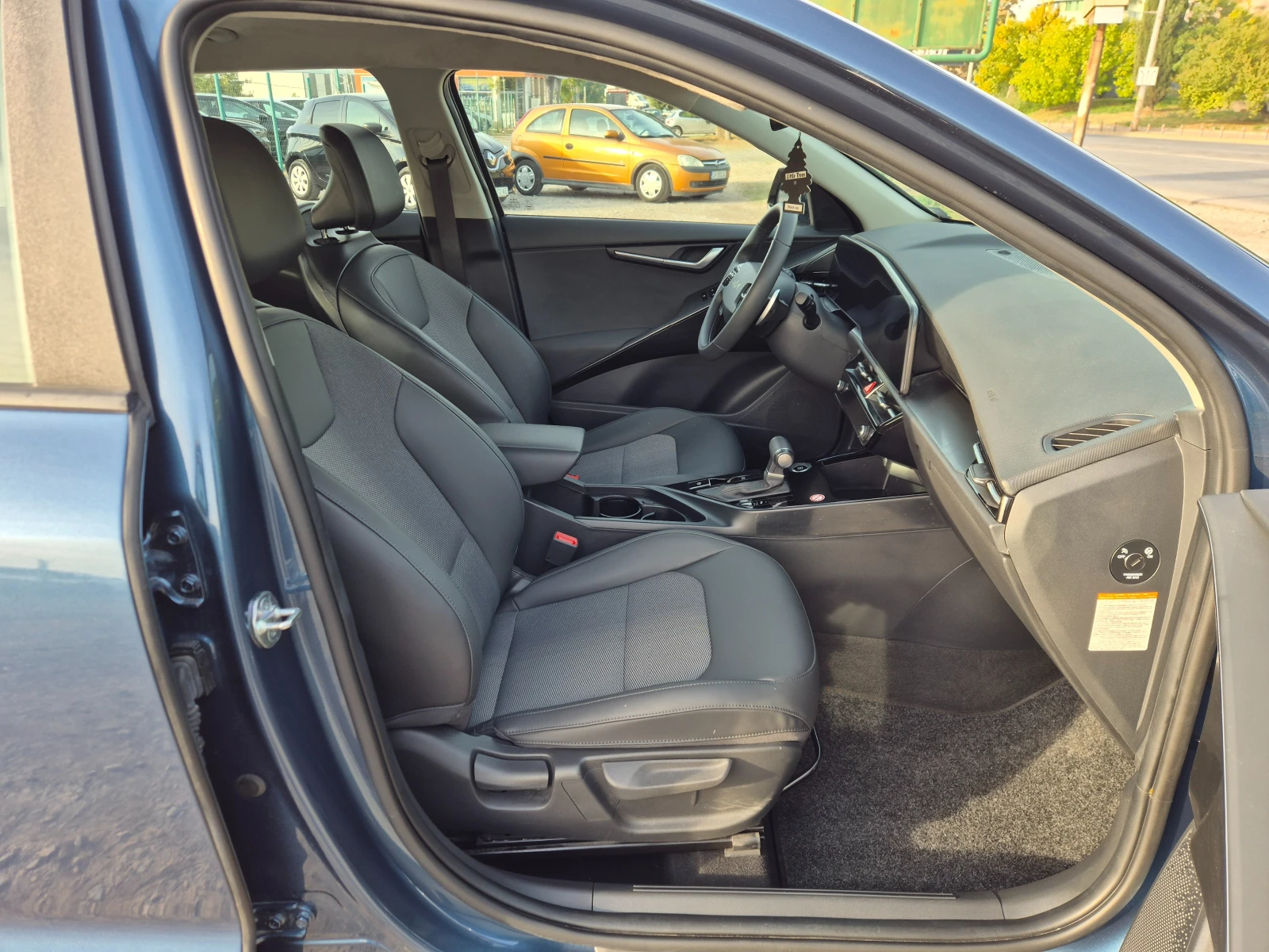 Kia Niro 1.6i Hybrid | Mobile.bg � ����������� 9