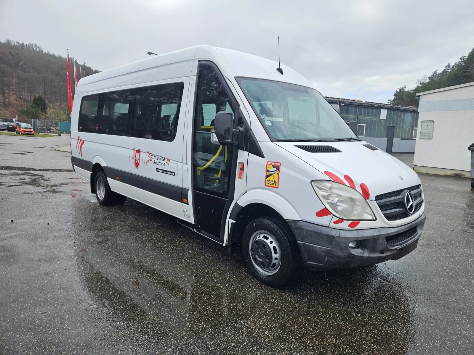 Mercedes-Benz Sprinter 515 ом646 АВТОМАТИЧНА ВРАТА , 2-КЛИМАТИК