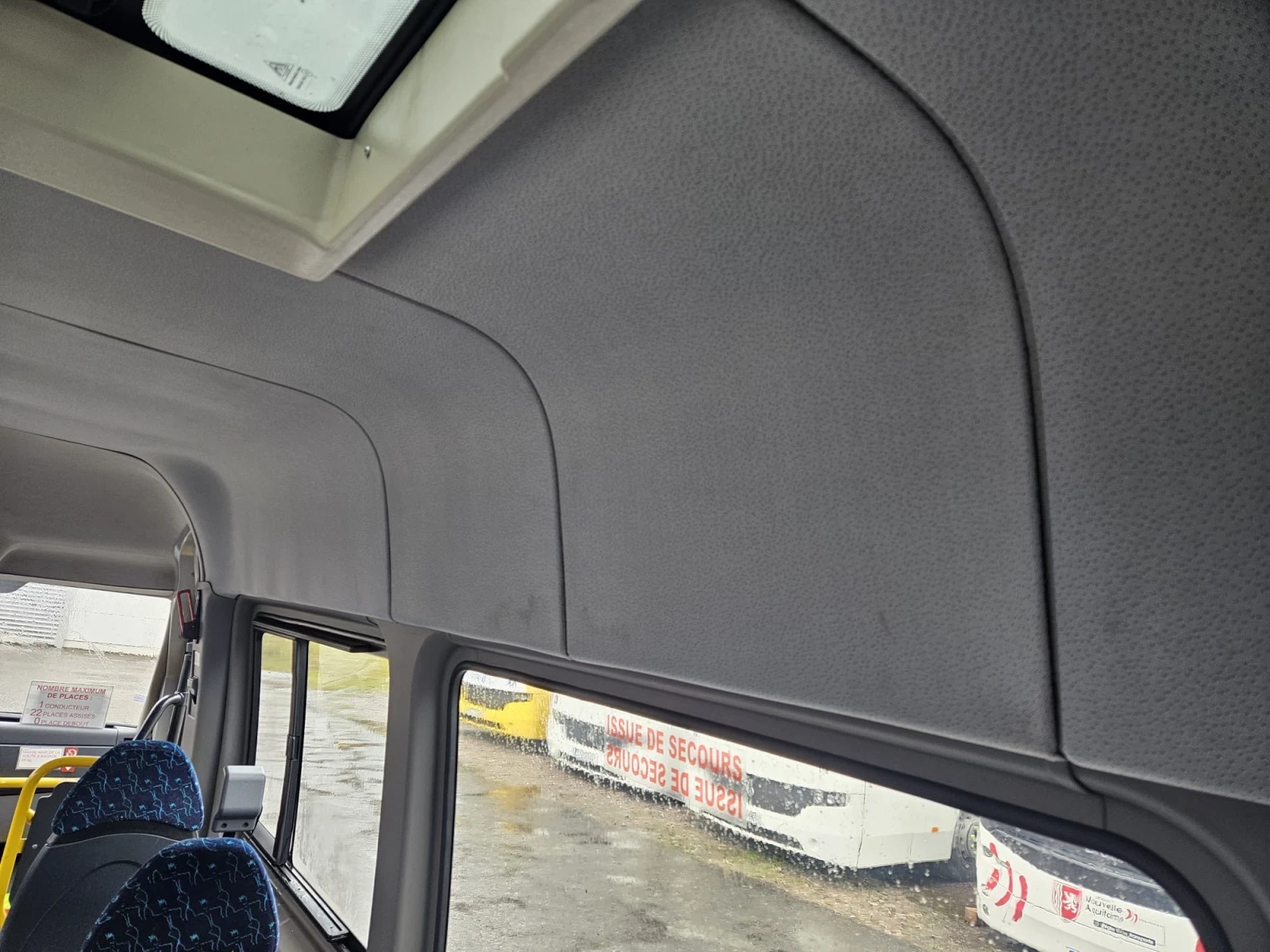 Mercedes-Benz Sprinter 515 ом646 АВТОМАТИЧНА ВРАТА , 2-КЛИМАТИК, снимка 10 - Бусове и автобуси - 53924456