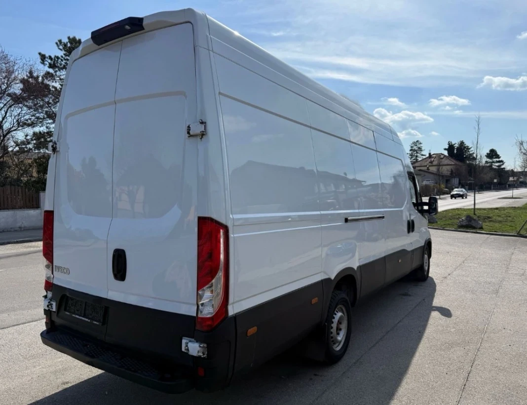 Iveco Daily 35s18* XXL* МАКСИ* LED* NAVI* AC* , снимка 5 - Бусове и автобуси - 55251095