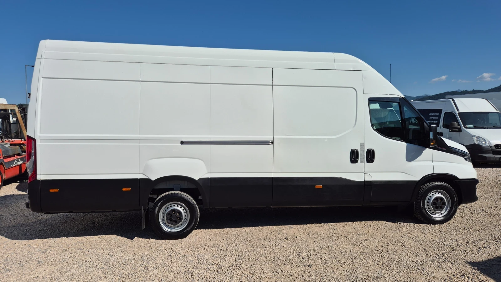 Iveco Daily 35s18* XXL* МАКСИ* LED* NAVI* AC* , снимка 5 - Бусове и автобуси - 55251095