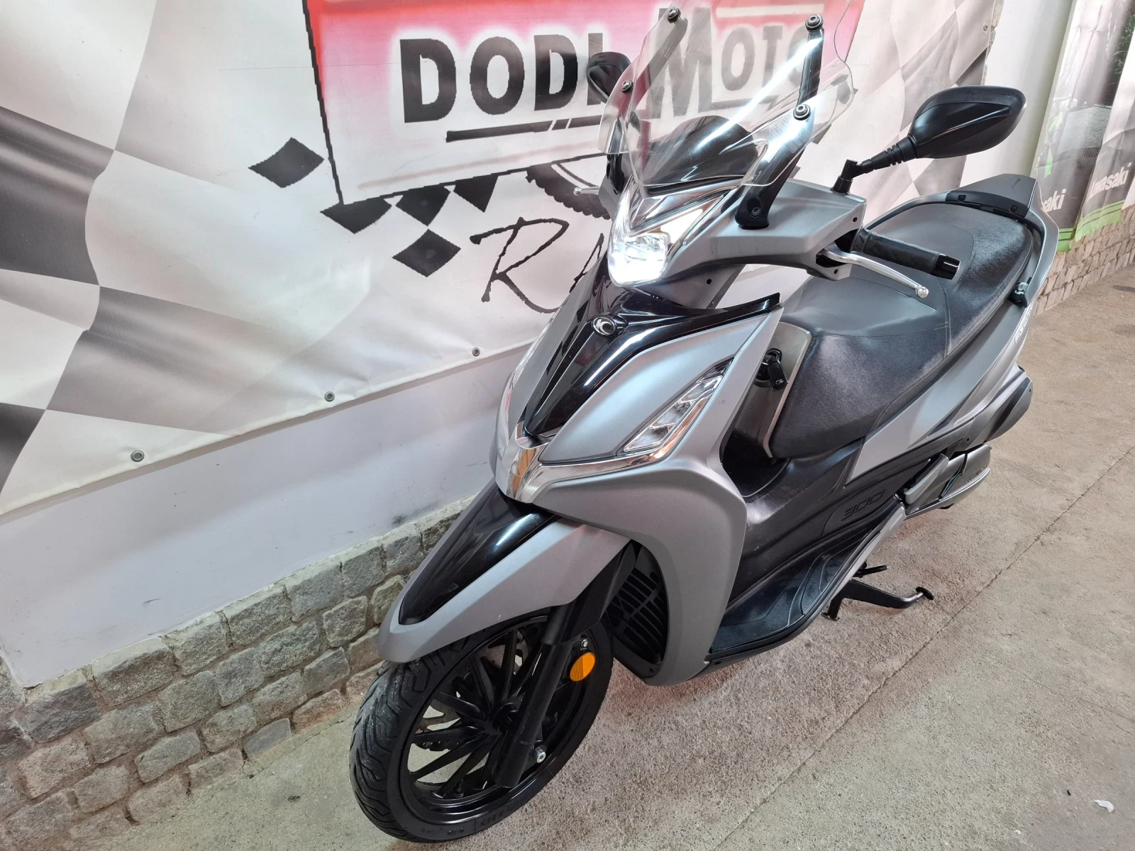 Kymco Downtown X-town 300i / Agility 300i /  3 броя., снимка 3 - Мотоциклети и мототехника - 52347426