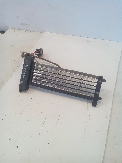 Нагревател радиатор парно Пежо 407 SW