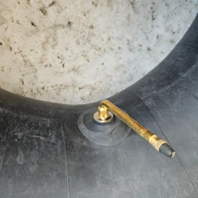 Гуми, снимка 7