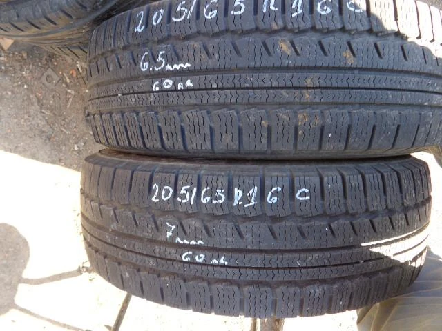 Гуми Зимни 205/65R16, снимка 2 - Гуми и джанти - 16833048