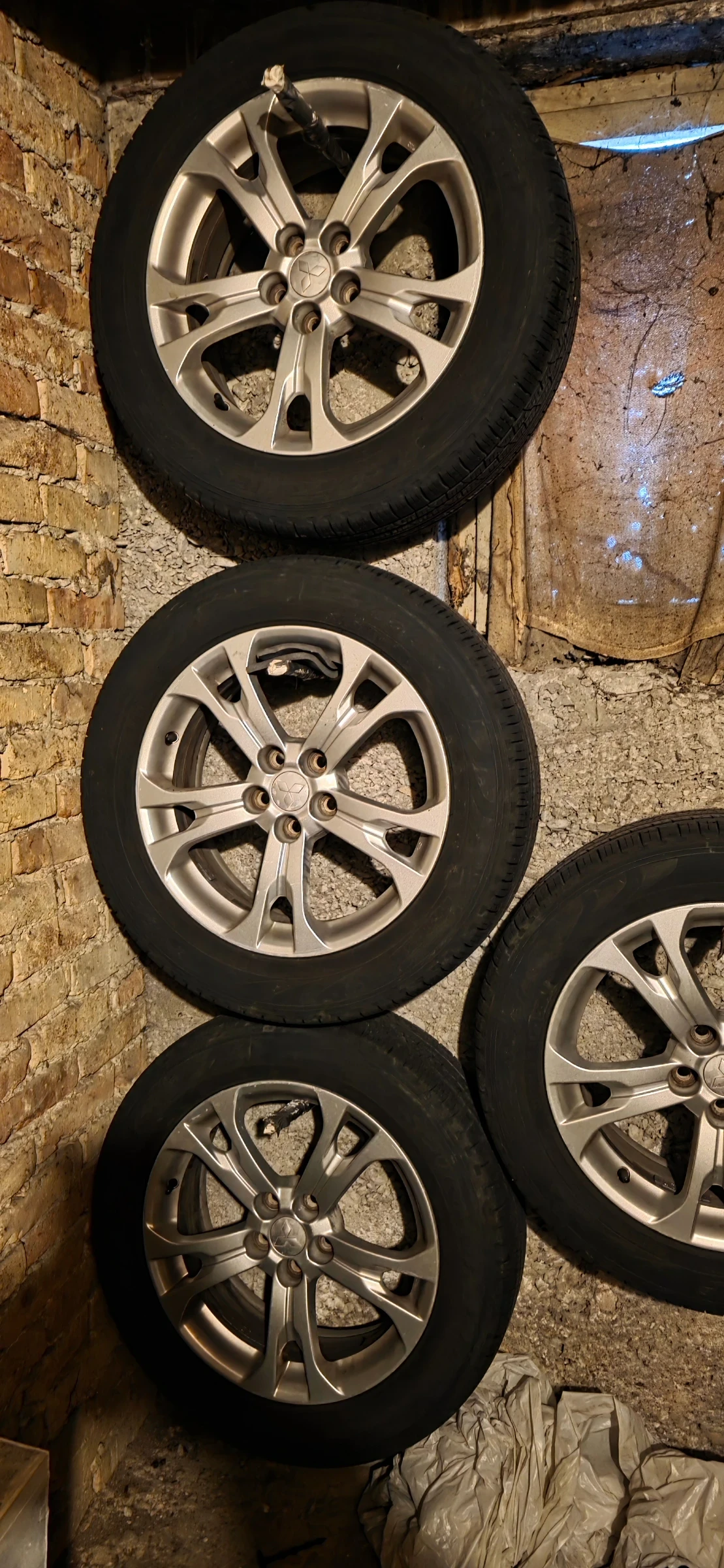 Джанти за Mitsubishi Outlander