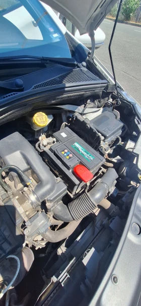 Peugeot 208, снимка 13