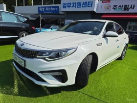 Kia K5, снимка 8