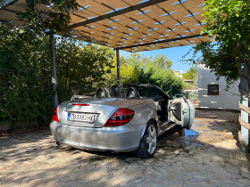Mercedes-Benz SLK, снимка 11 - Автомобили и джипове - 42472032