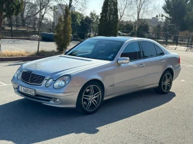 Mercedes-Benz E 320, снимка 3