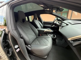 BMW iX 40/Swarovski/Вакуум/Обдухване/Масаж/IconicSound/22 - 42700 € / 83513.94 лв. - 64205538 11