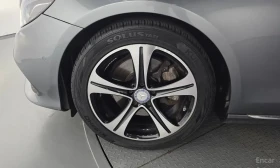 Mercedes-Benz E 220 d - 15700 € / 30706.53 лв. - 50112949 5