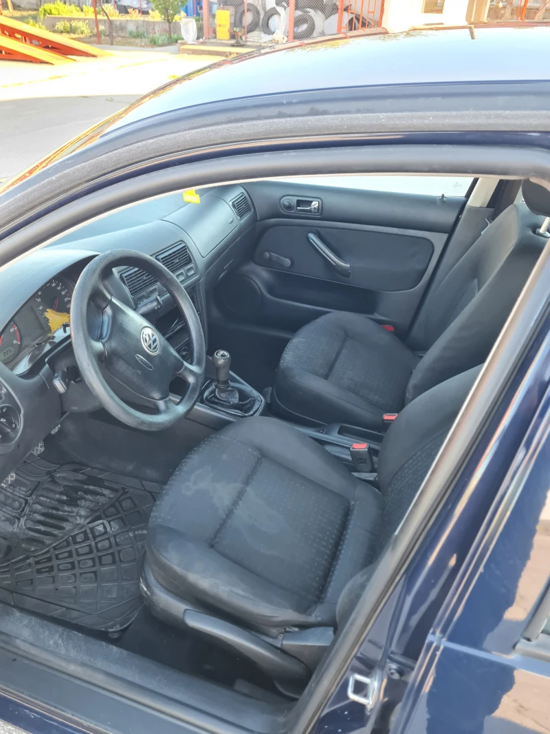 VW Golf 1.4куб.75к.с. , снимка 6 - Автомобили и джипове - 45199041