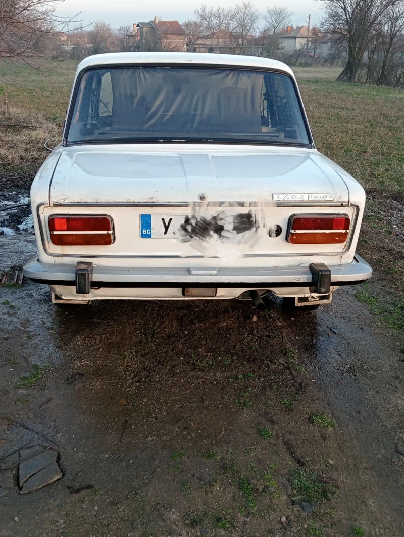 Lada 2103 Лада 2103 двигател 1600 5 степенна скоростна кутия, снимка 4 - Автомобили и джипове - 49060909