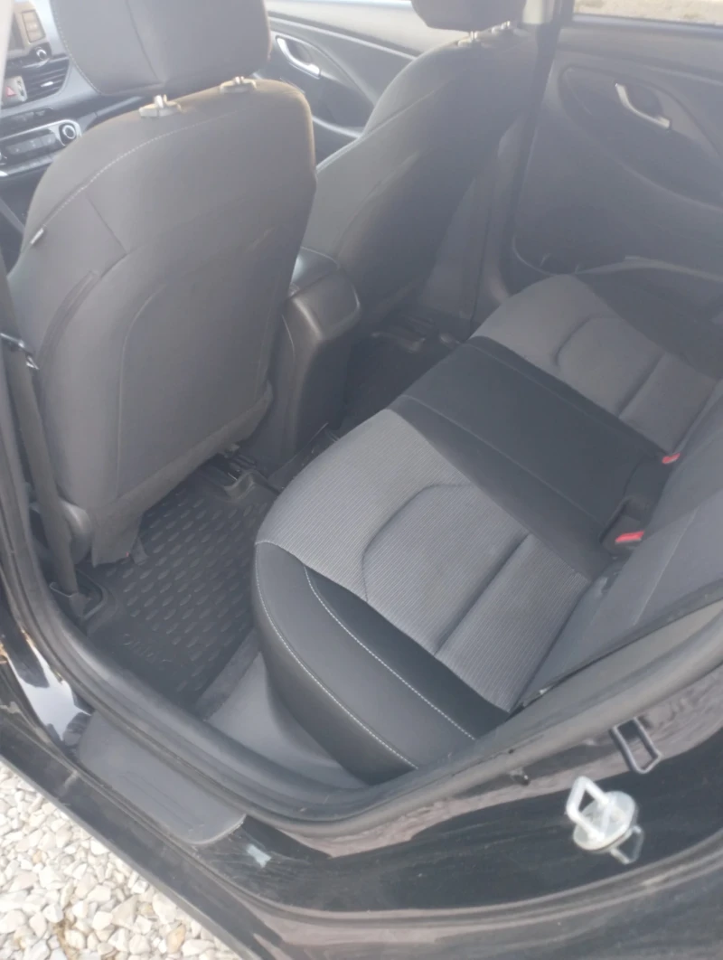 Hyundai I30 1600, снимка 14 - Автомобили и джипове - 50895755