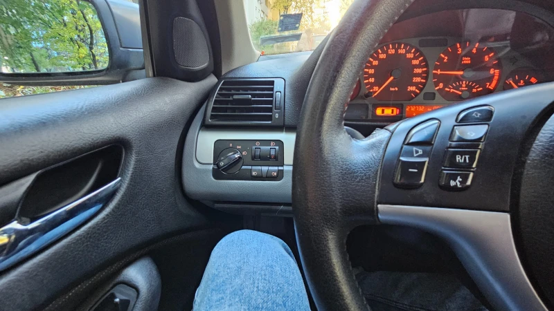 BMW 318, снимка 6 - Автомобили и джипове - 52240421