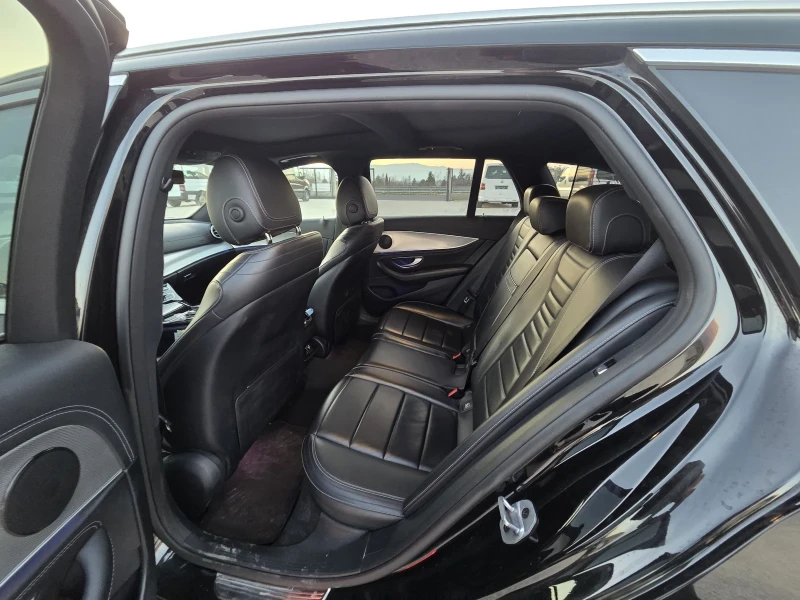 Mercedes-Benz E 220 AMG DIGITAL 360, снимка 11 - Автомобили и джипове - 52694682