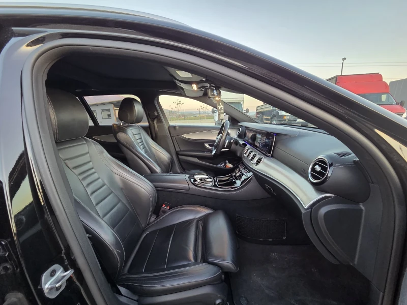 Mercedes-Benz E 220 AMG DIGITAL 360, снимка 10 - Автомобили и джипове - 52694682