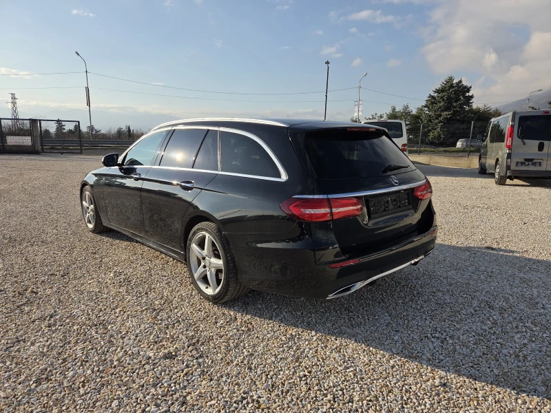 Mercedes-Benz E 220 AMG DIGITAL 360, снимка 4 - Автомобили и джипове - 52694682