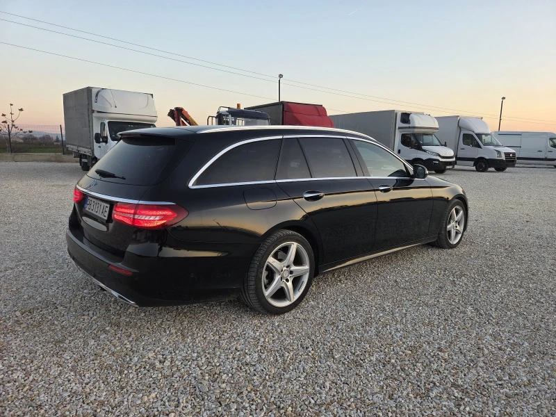 Mercedes-Benz E 220 AMG DIGITAL 360, снимка 3 - Автомобили и джипове - 52694682