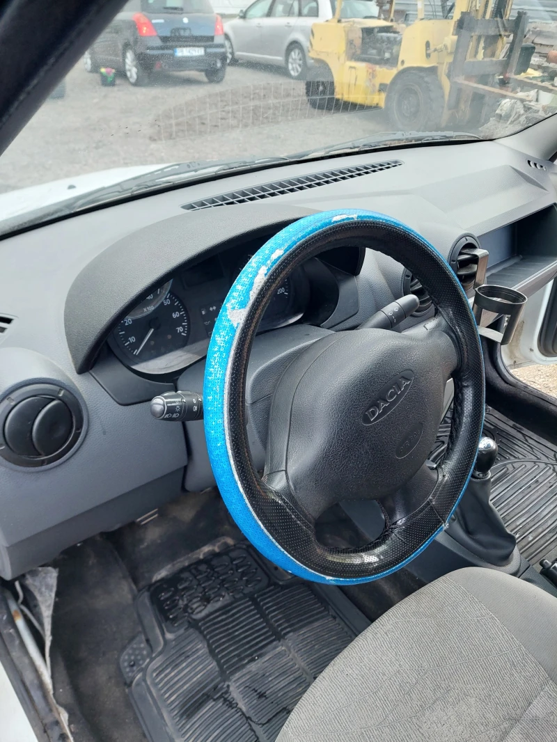 Dacia Logan 1.5dCi, снимка 10 - Автомобили и джипове - 53021849