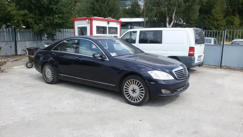 Mercedes-Benz S 500 на части, снимка 2 - Автомобили и джипове - 48582359