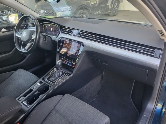 VW Passat 2.0 TDI DSG Virtual Navi Kamera Teglich Mod.2021, снимка 10 - Автомобили и джипове - 46795650