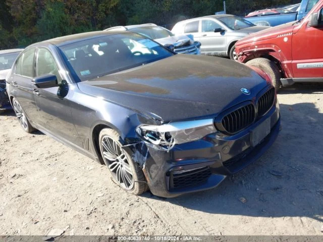 BMW 540 i xDrive* М-Sport* Distronic* Подгрев* Шибидах* , снимка 5 - Автомобили и джипове - 47876634