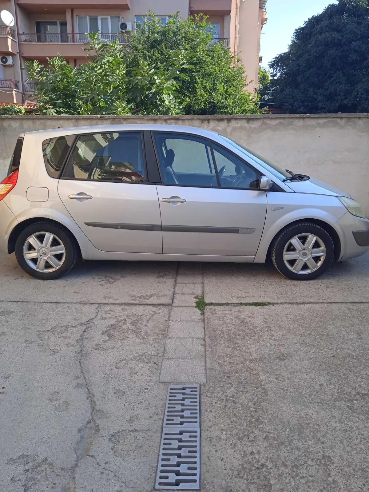 Renault Scenic  - изображение 3