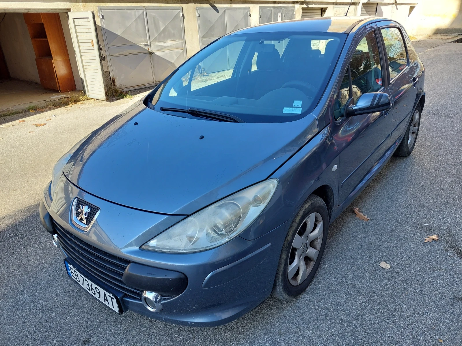 Peugeot 307 1, 6 HDI  90к.с. - изображение 3