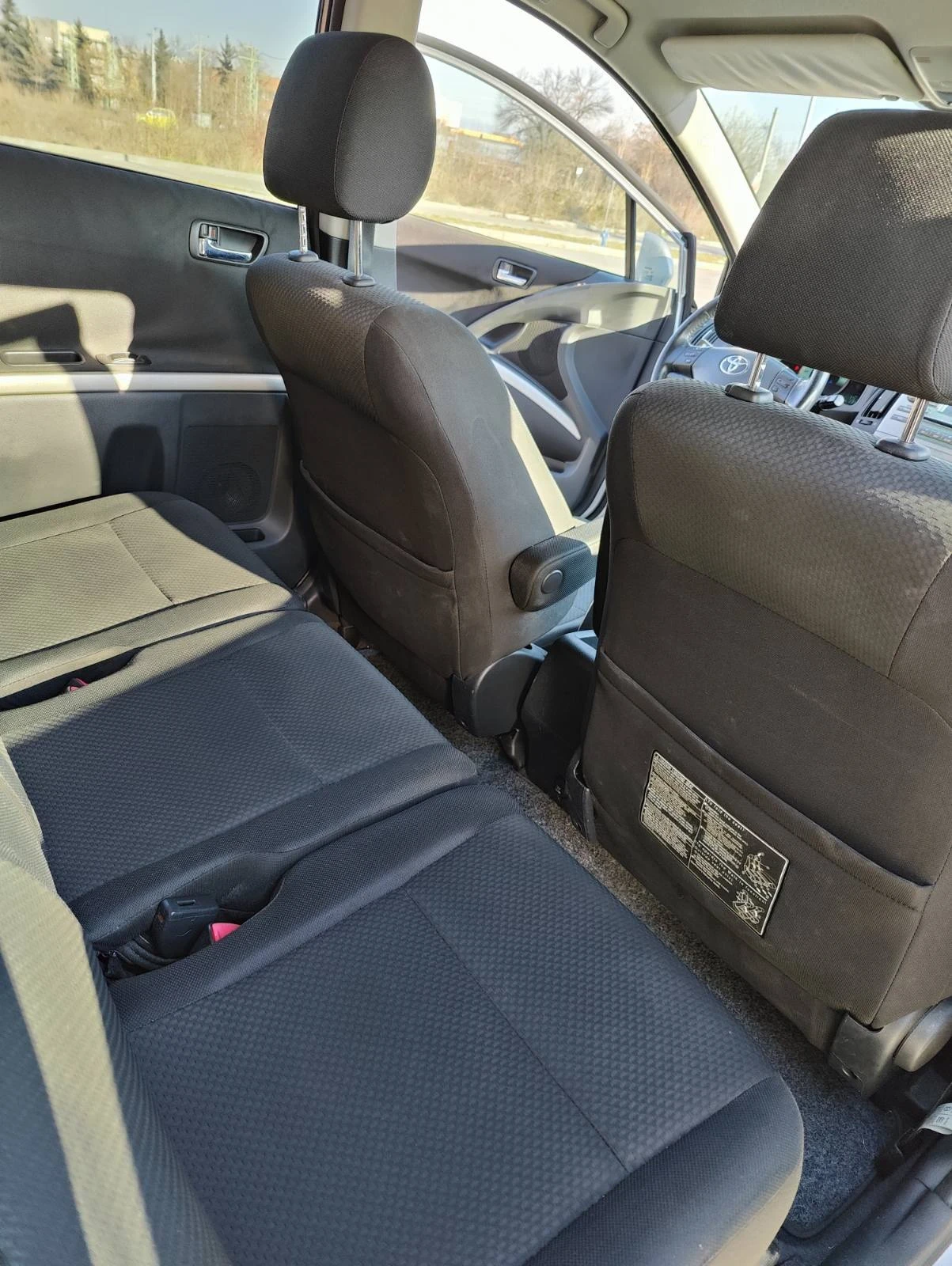 Toyota Corolla verso  - изображение 8
