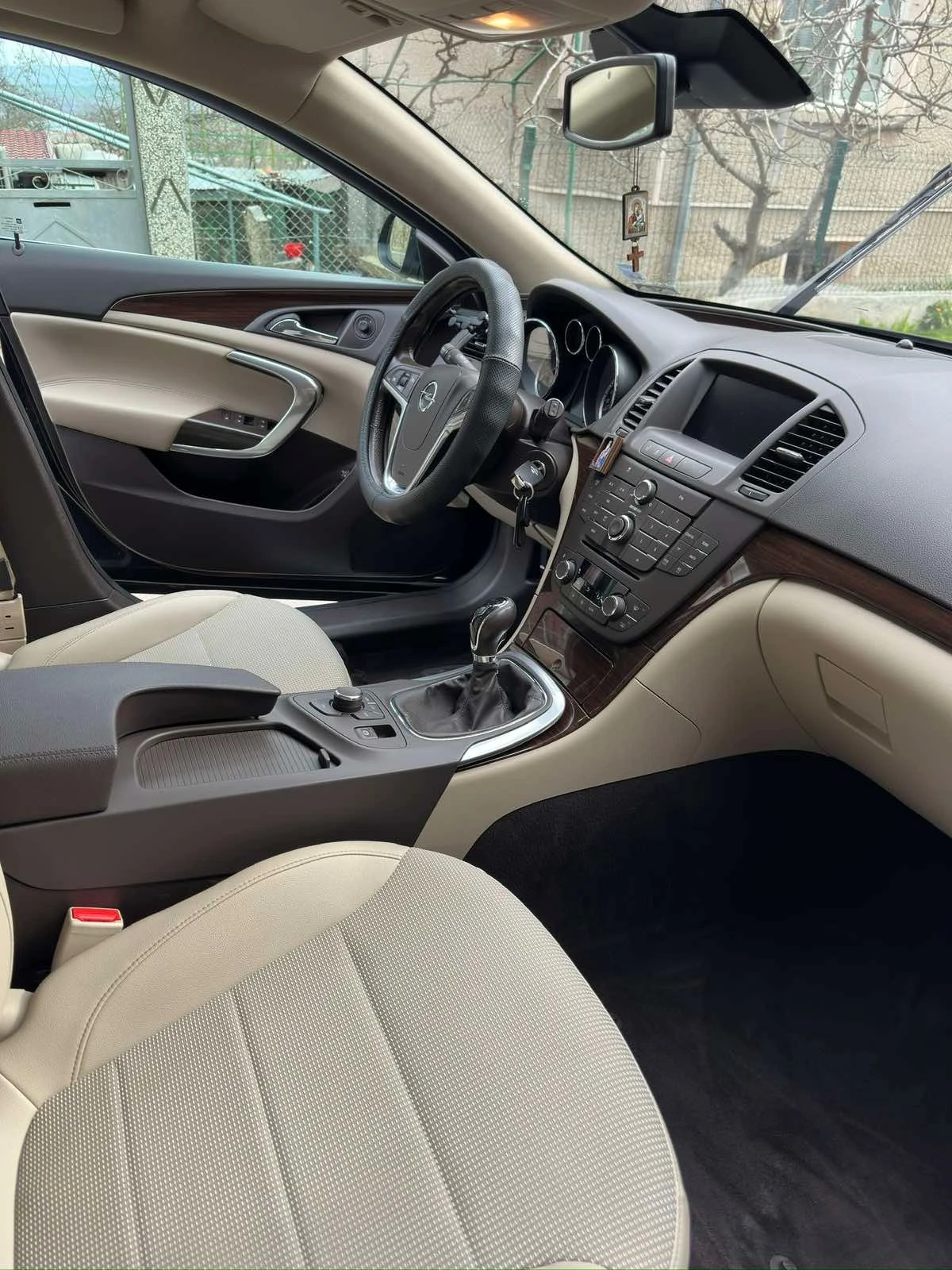 Opel Insignia EURO5A - изображение 10