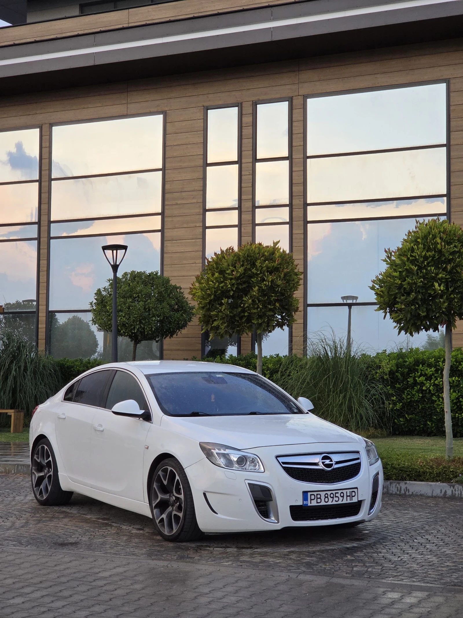 Opel Insignia OPC - изображение 2