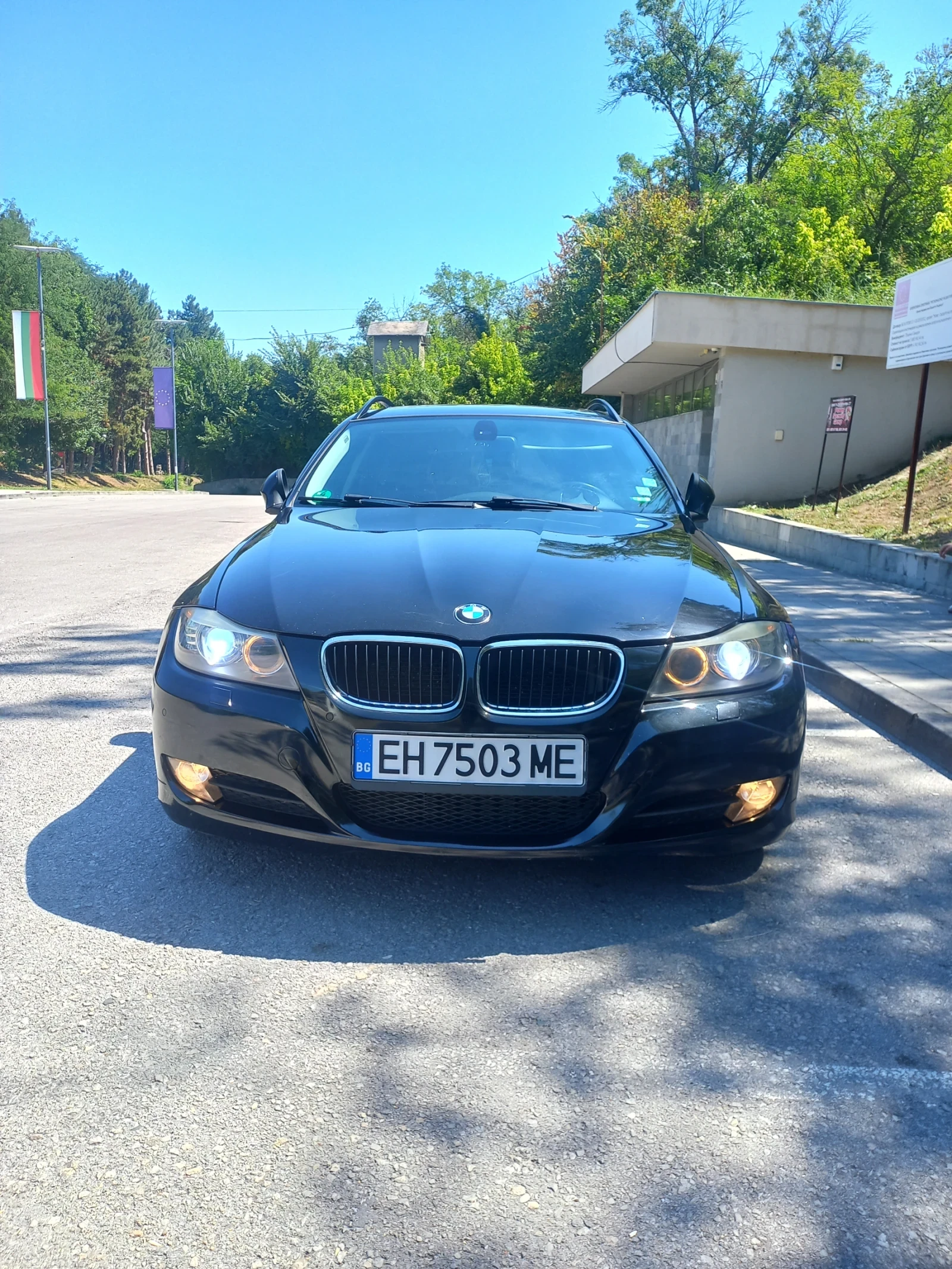 BMW 320  - изображение 6