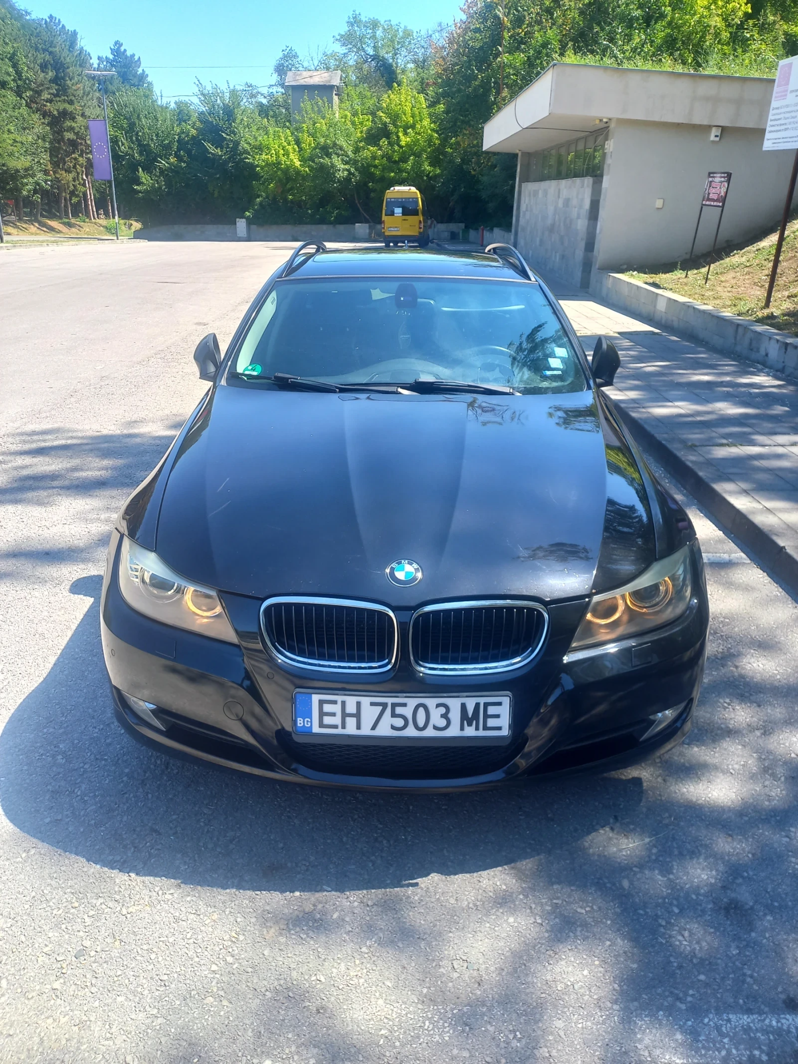 BMW 320  - изображение 2