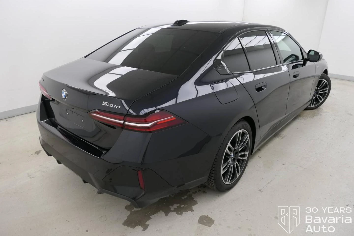 BMW 520 d xDrive M Sport Paket - изображение 3