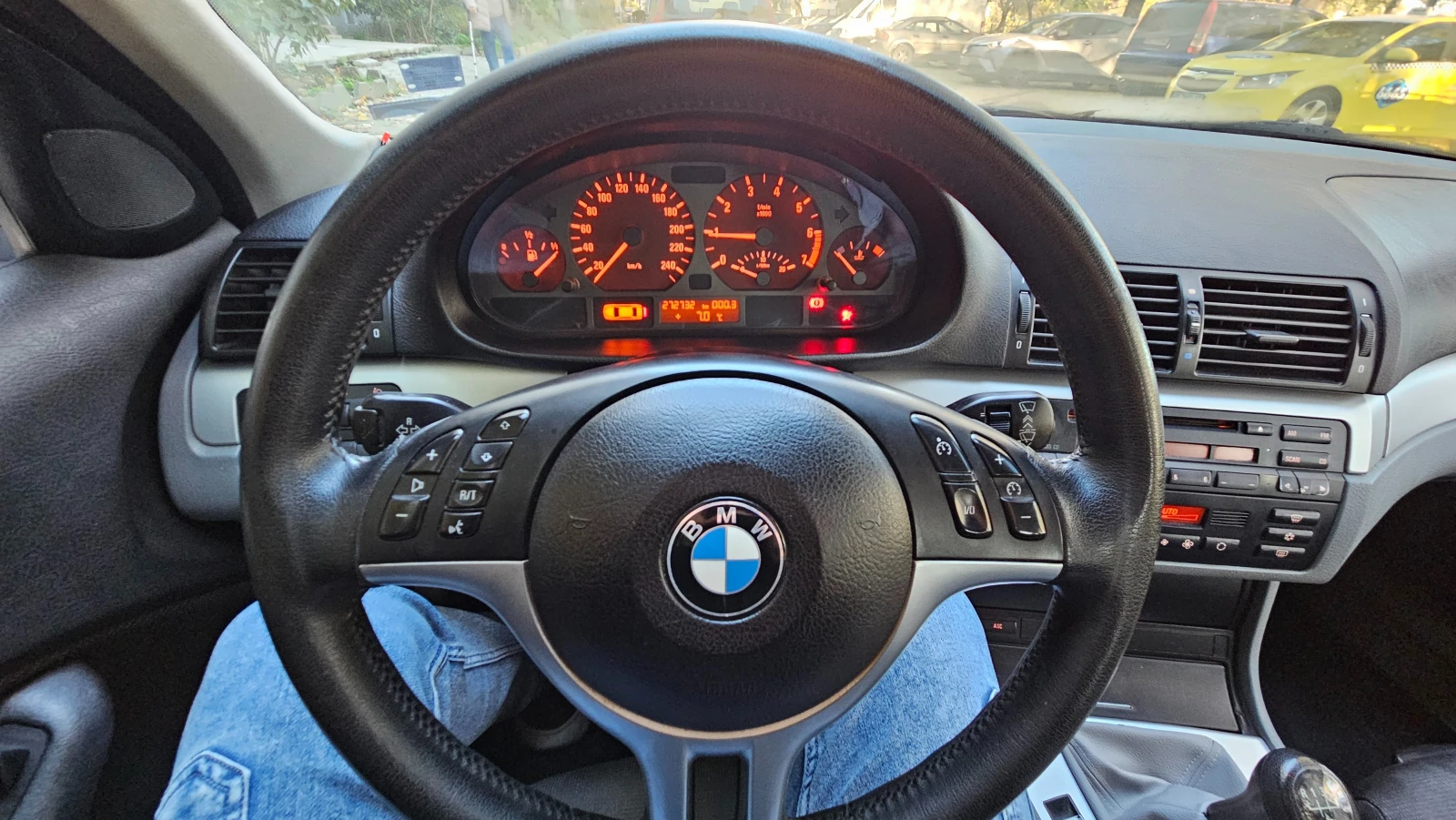 BMW 318  - изображение 5