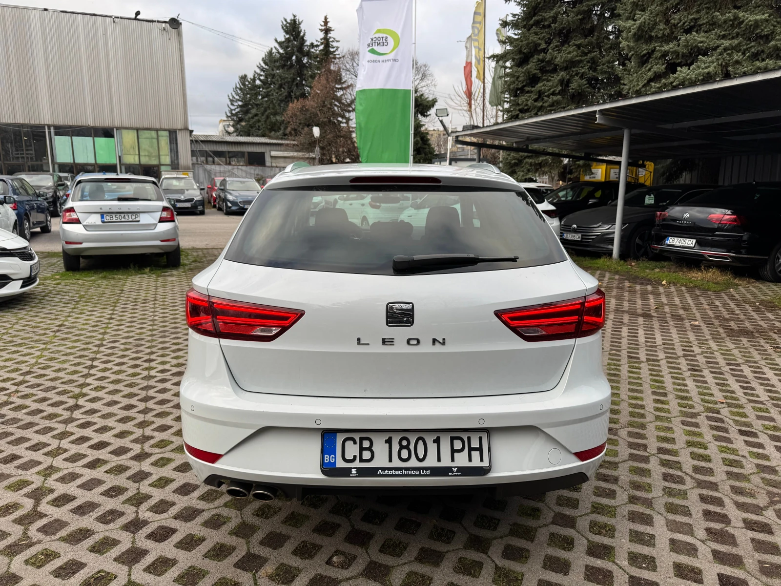 Seat Leon 1.5 TSI AT  - изображение 5