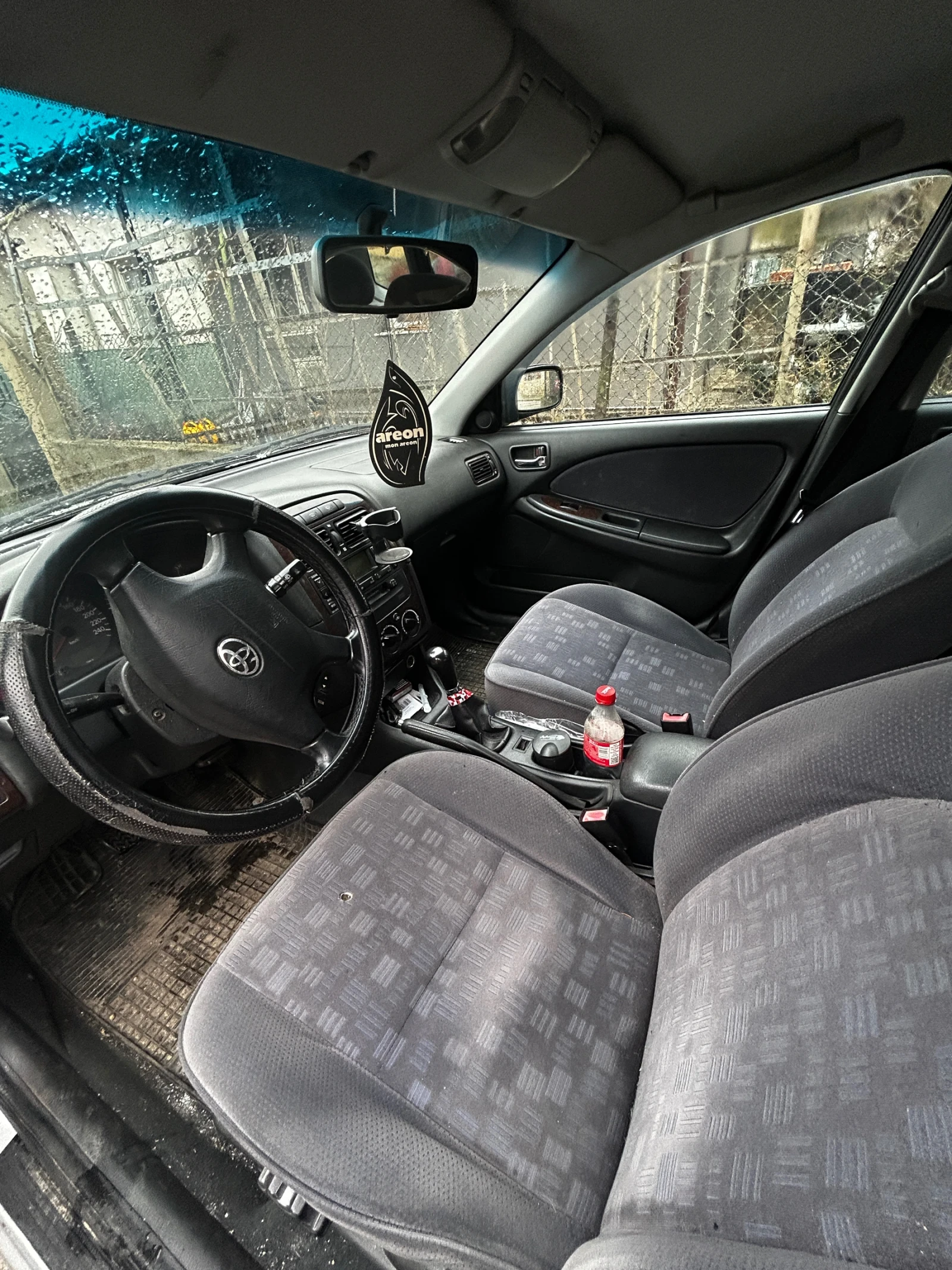 Toyota Avensis, снимка 11 - Автомобили и джипове - 54131343