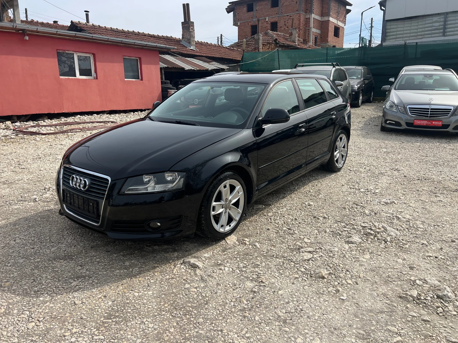 Audi A3 1.6 TDI SPORTBACK FACELIFT , снимка 7 - Автомобили и джипове - 53338482