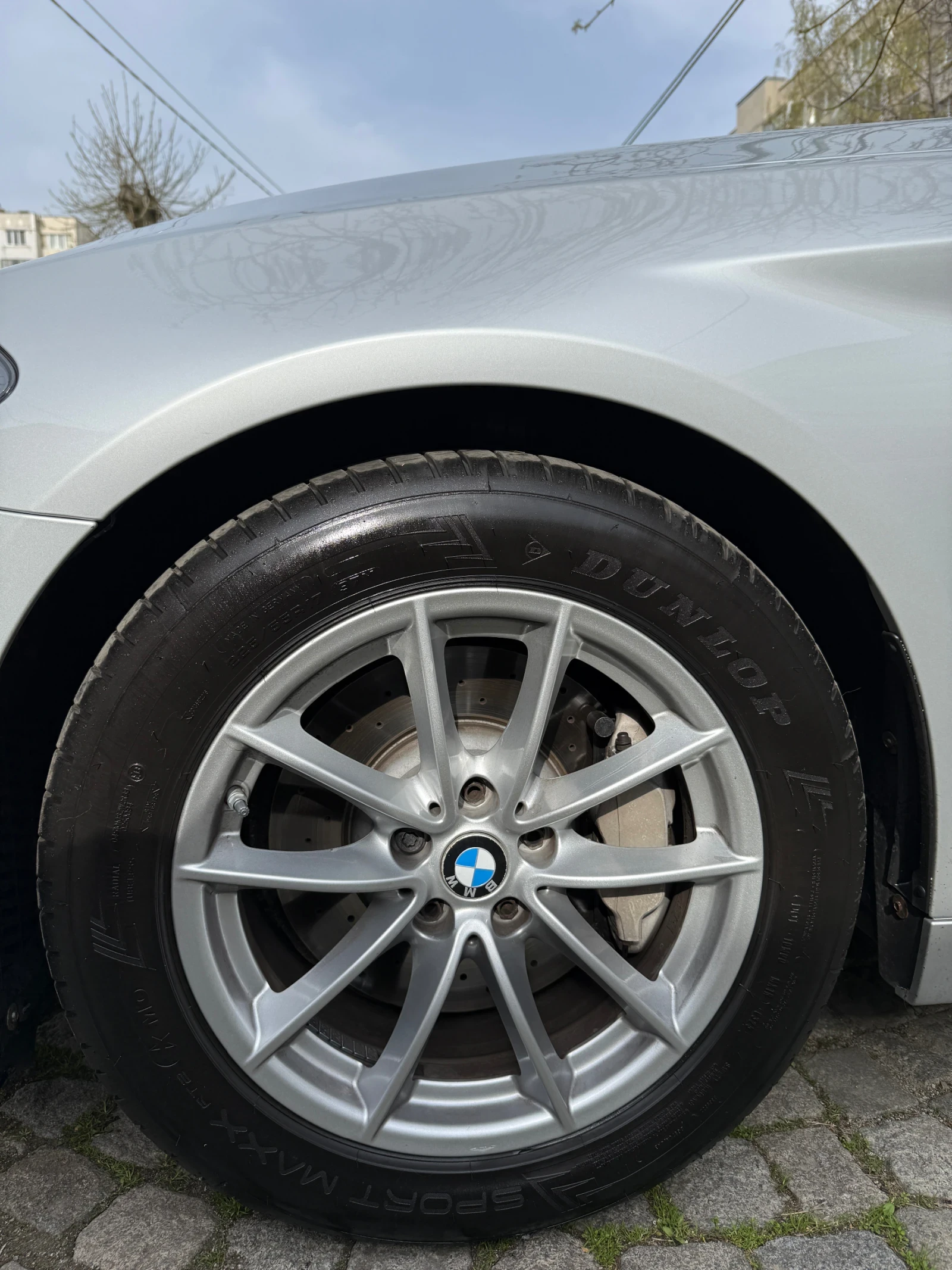 BMW 530 XD/доста интересни екстри/обслужена/за ценители!, снимка 5 - Автомобили и джипове - 54210954