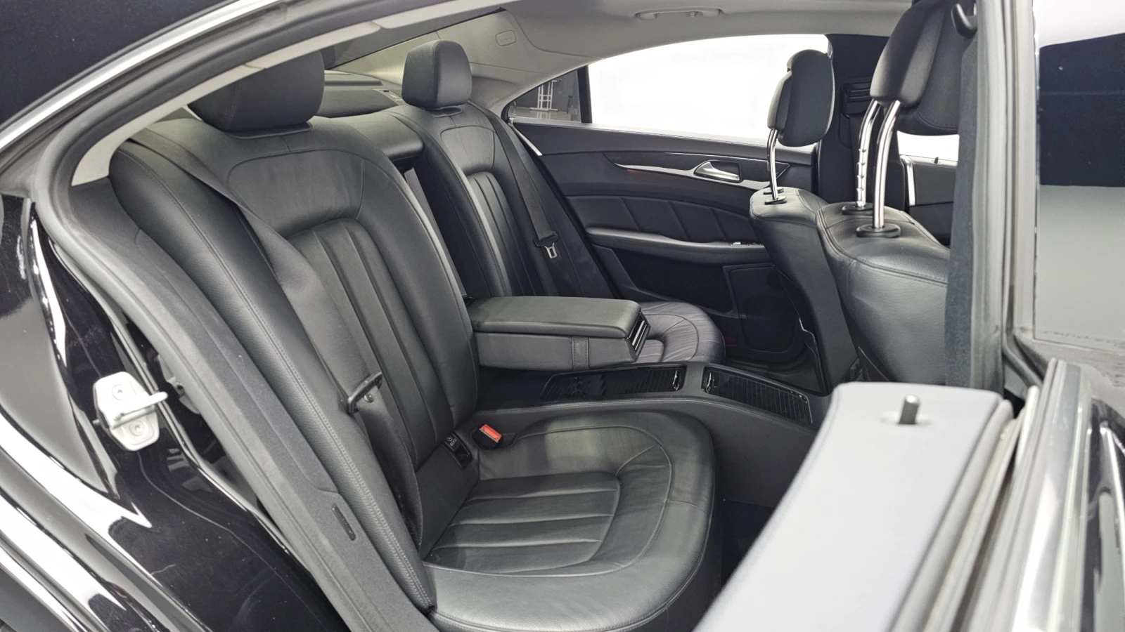 Mercedes-Benz CLS 350 FACE / 4MATIC / ������� ���� !!! | Mobile.bg � ����������� 10