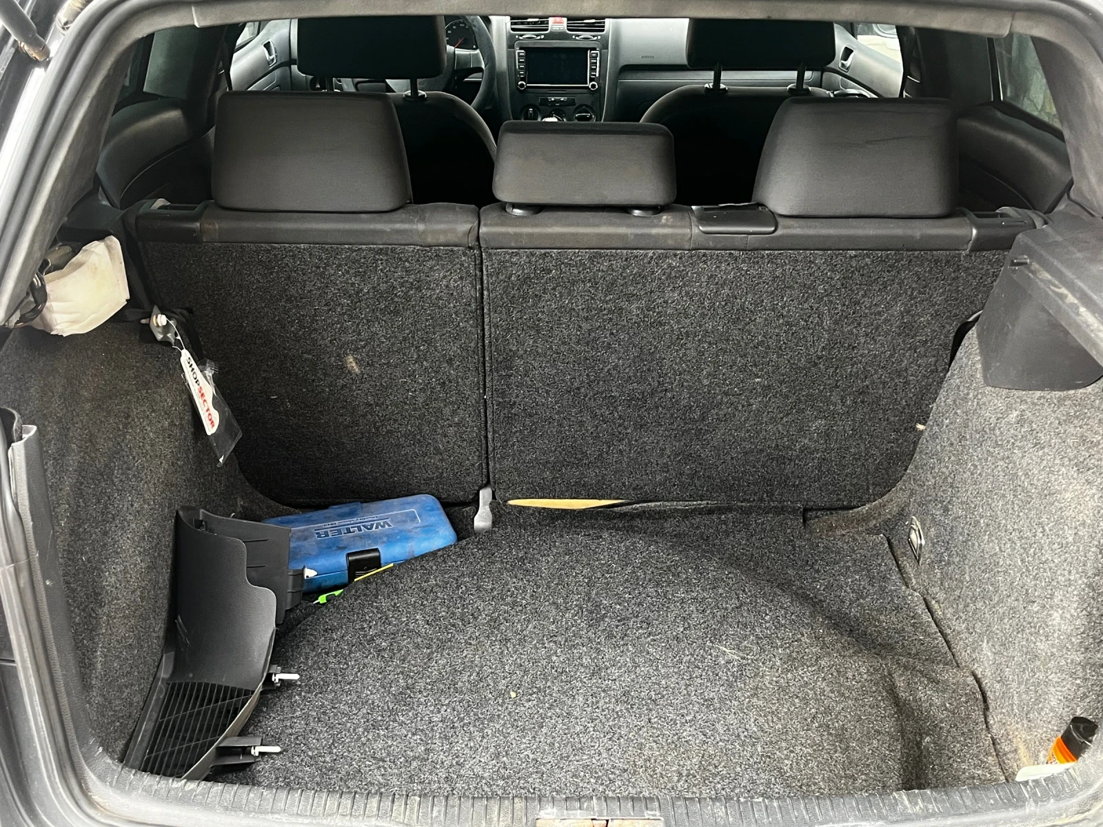 VW Golf, снимка 5 - Автомобили и джипове - 54681524