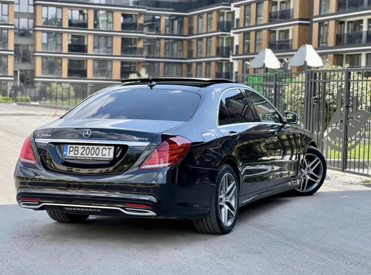 Mercedes-Benz S 350 9G LONG, 3xTV. 4MATIC, снимка 5 - Автомобили и джипове - 54901836