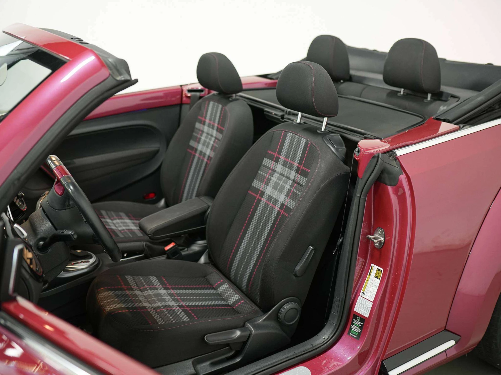 VW Beetle КАБРИО, ЦЕНА ДО БГ, снимка 7 - Автомобили и джипове - 54980429