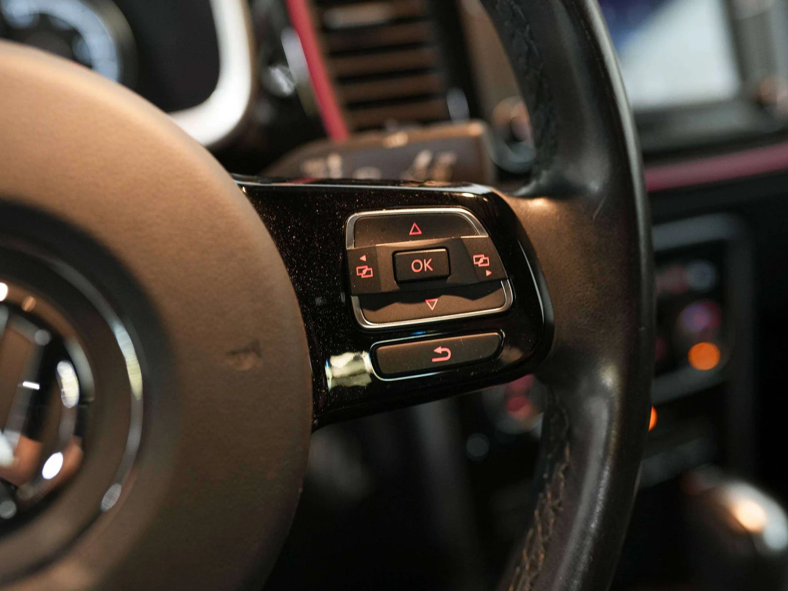 VW Beetle КАБРИО, ЦЕНА ДО БГ, снимка 13 - Автомобили и джипове - 54980429