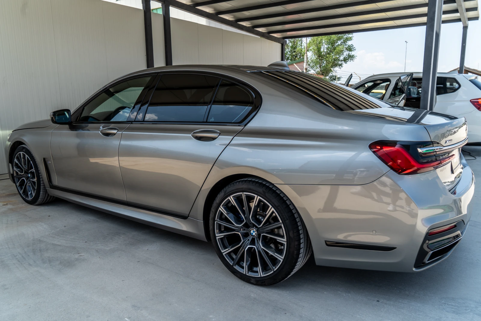 BMW 730 D = 2020 = XDRIVE = FULL = ЛИЗИНГ, снимка 6 - Автомобили и джипове - 55003570