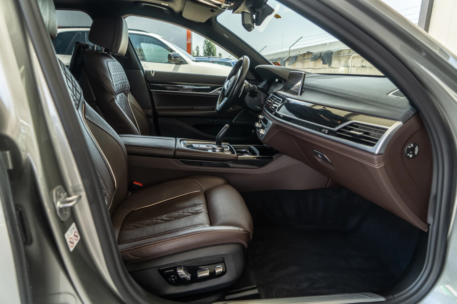 BMW 730 D = 2020 = XDRIVE = FULL = ЛИЗИНГ, снимка 8 - Автомобили и джипове - 55003570