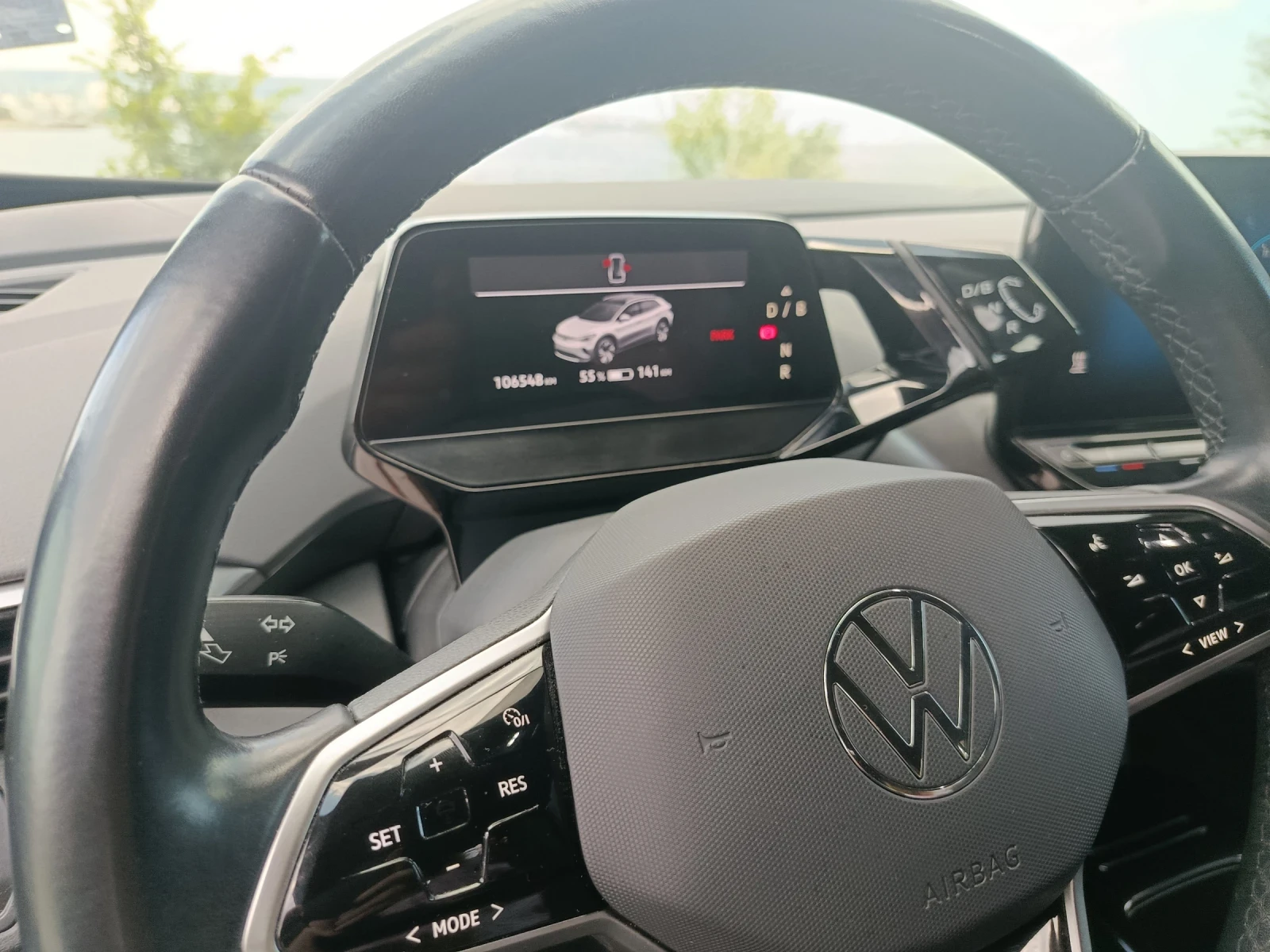 VW ID.4 Pure, снимка 11 - Автомобили и джипове - 55156716