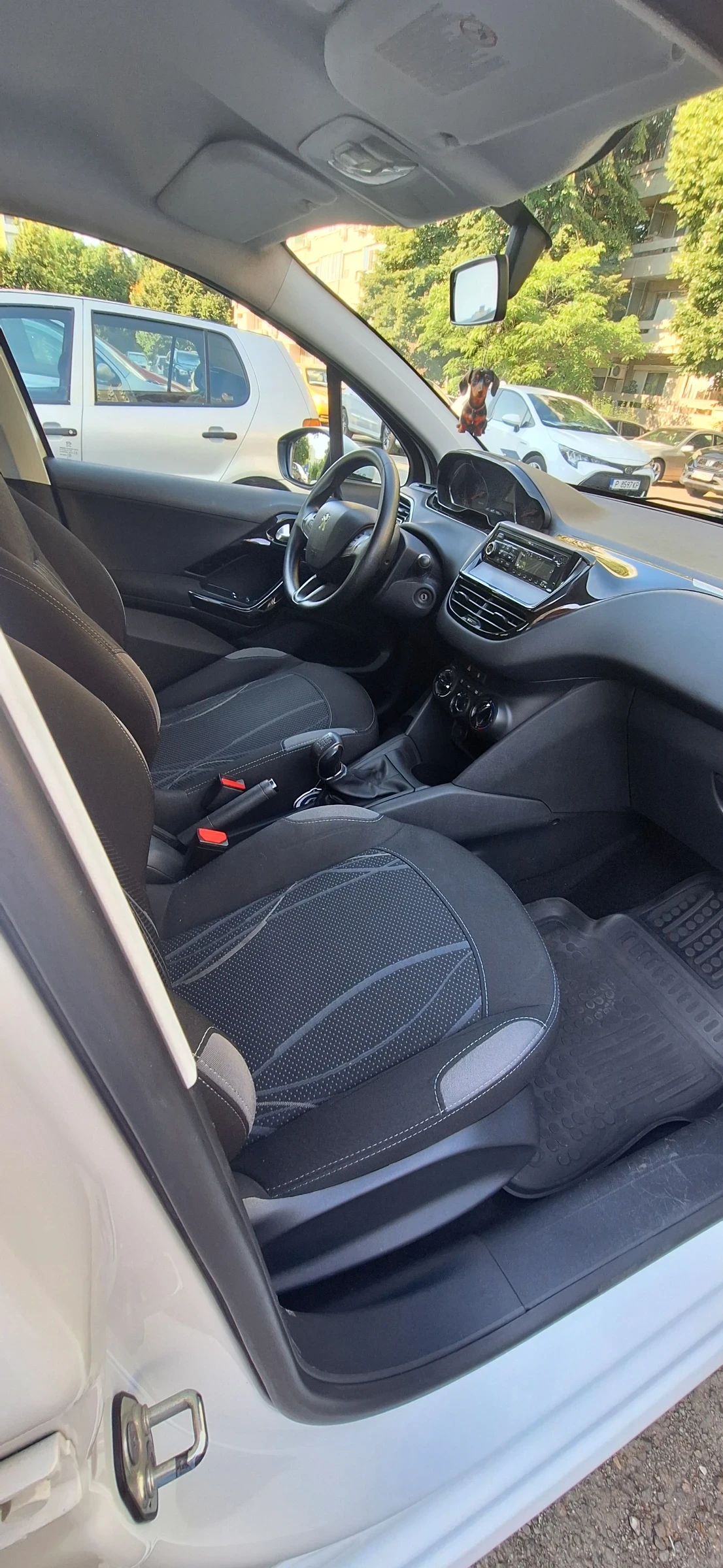 Peugeot 208 | Mobile.bg � ����������� 7